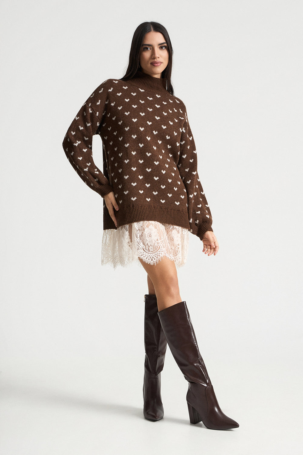 Πλεκτό φόρεμα - μπλούζα με δαντέλα