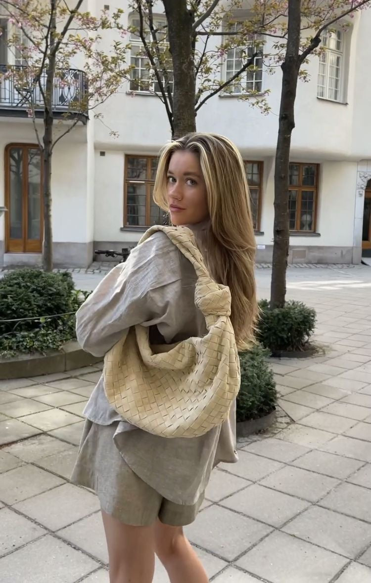 Laura Medium Σουέντ Τσάντα
