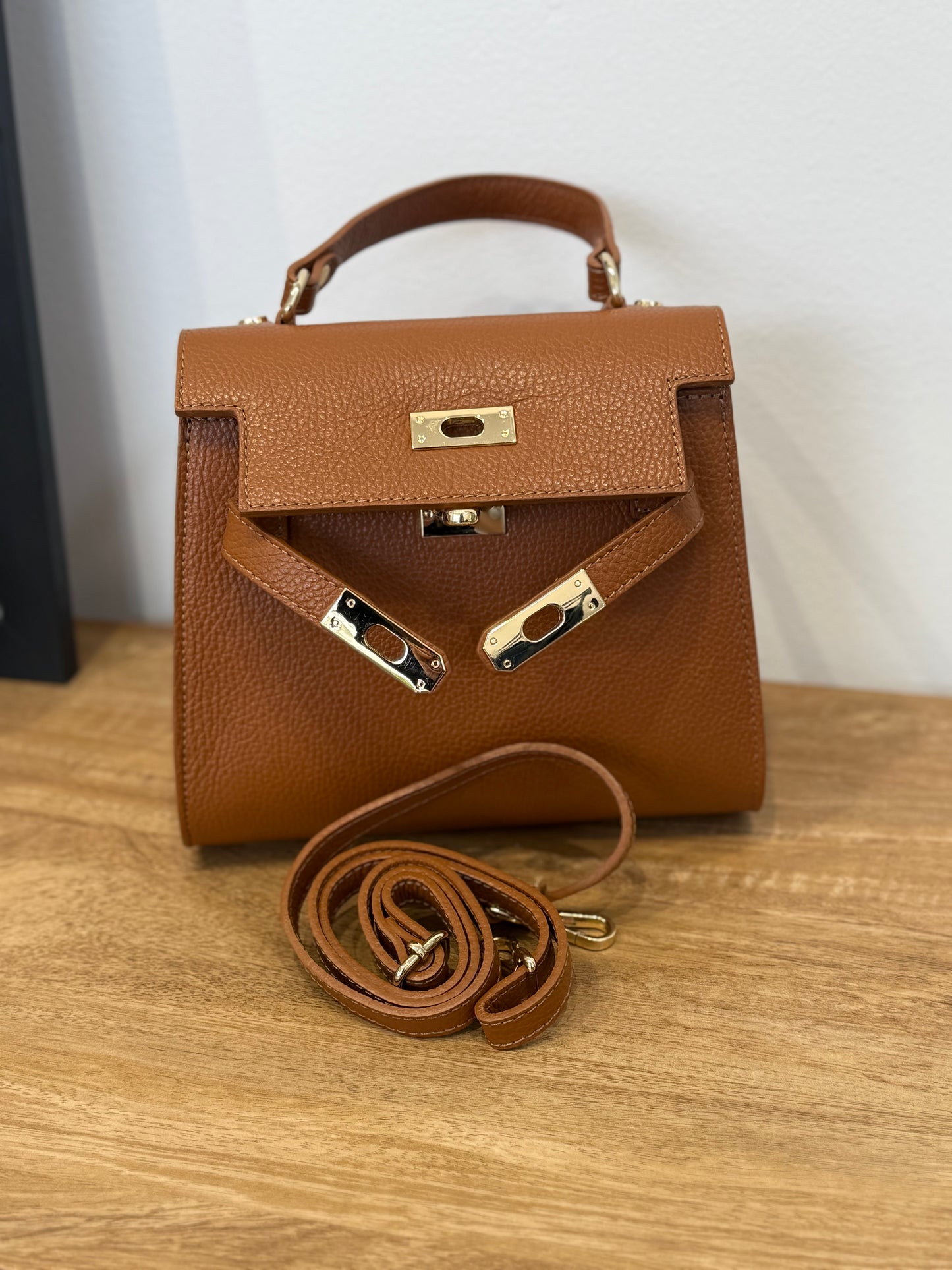 Kylie small δερμάτινη τσάντα