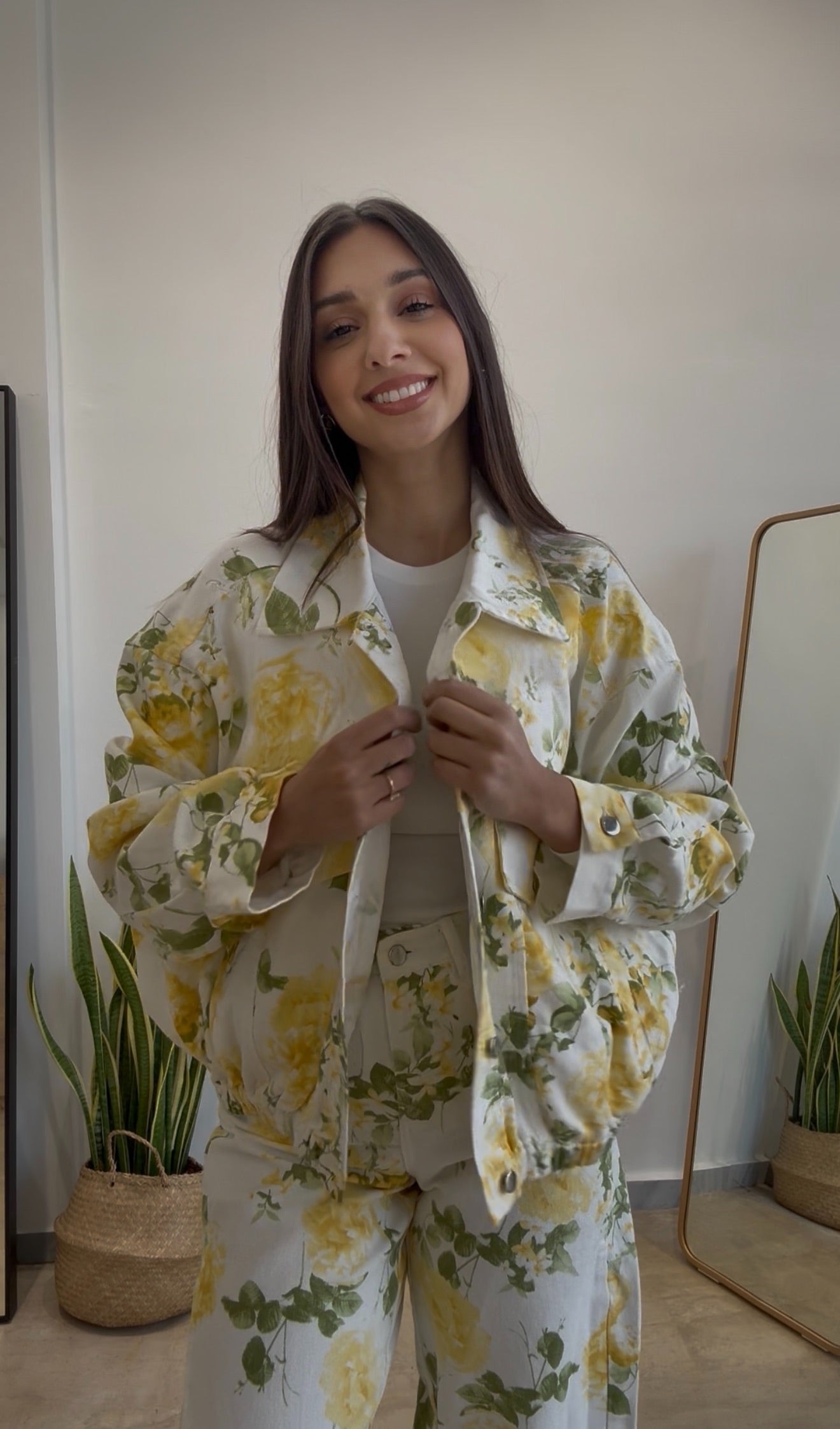 Τζάκετ λευκό με λουλούδια Lumina