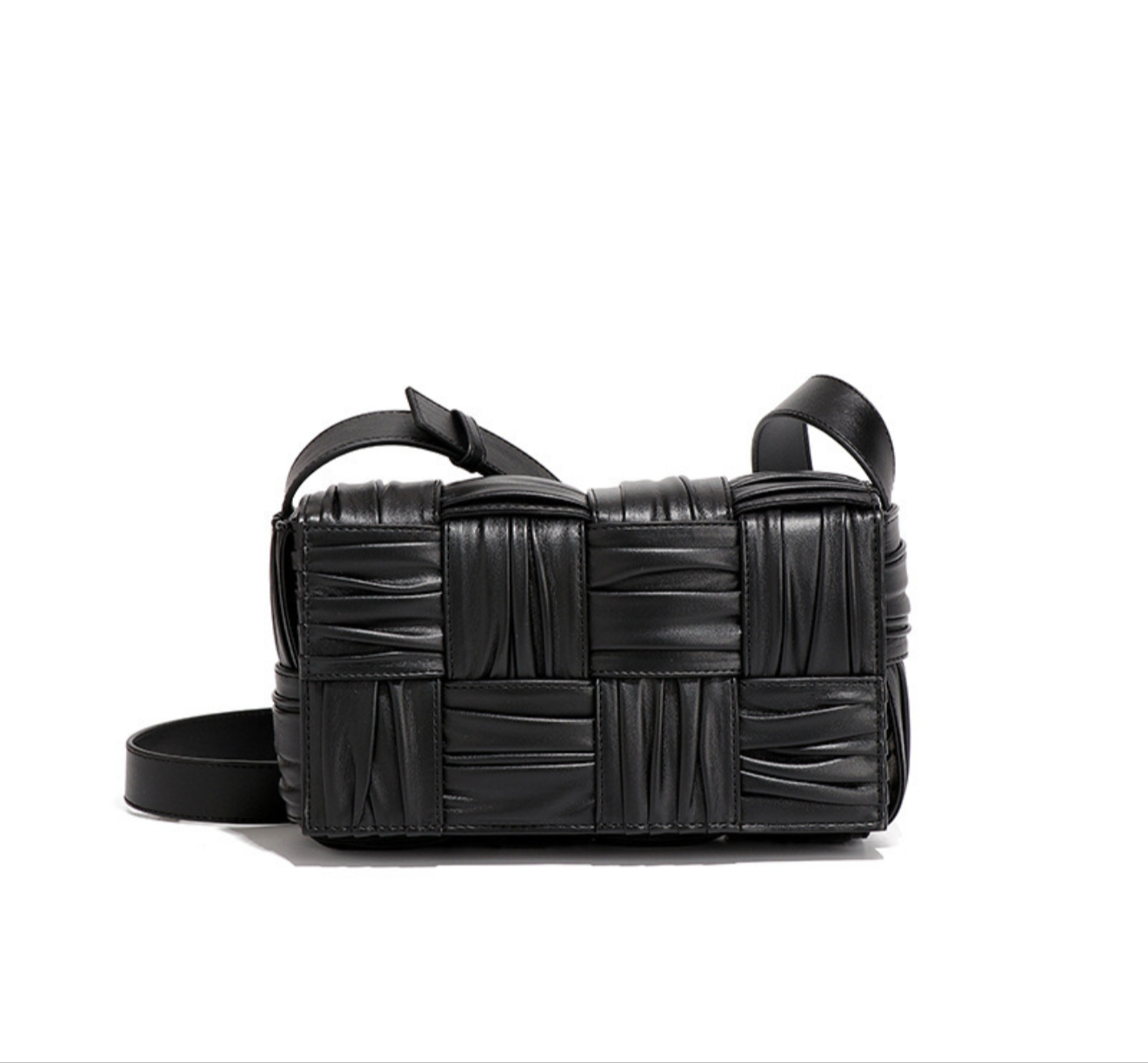 Evie Τσαντάκι