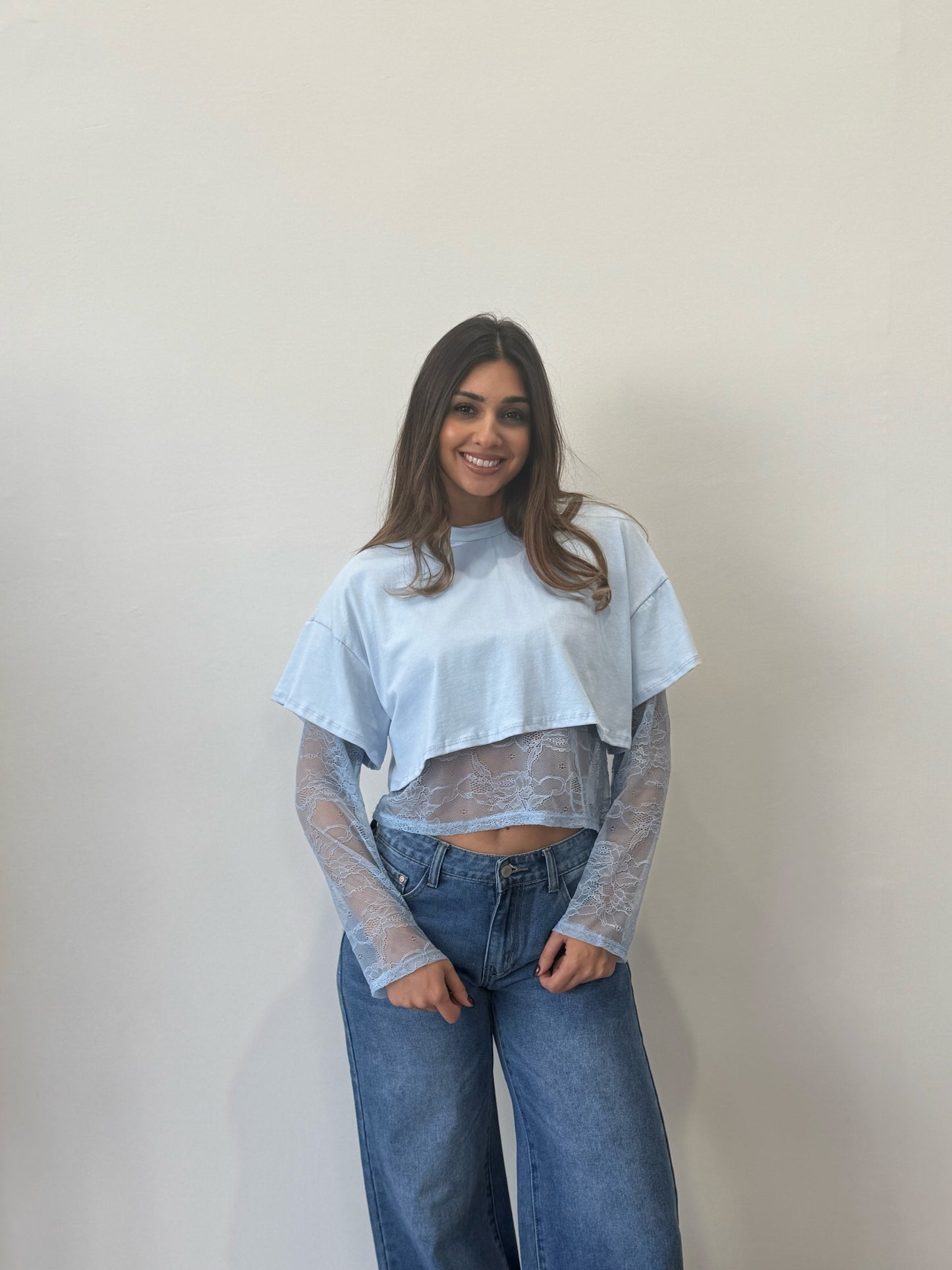 T Shirt με Δαντέλα