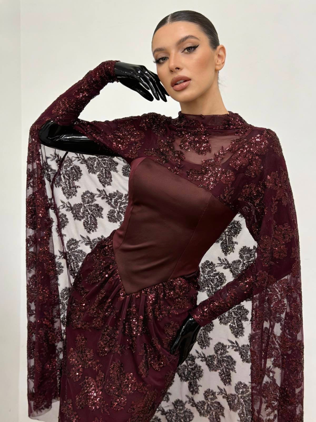 Φόρεμα με εσάρπα