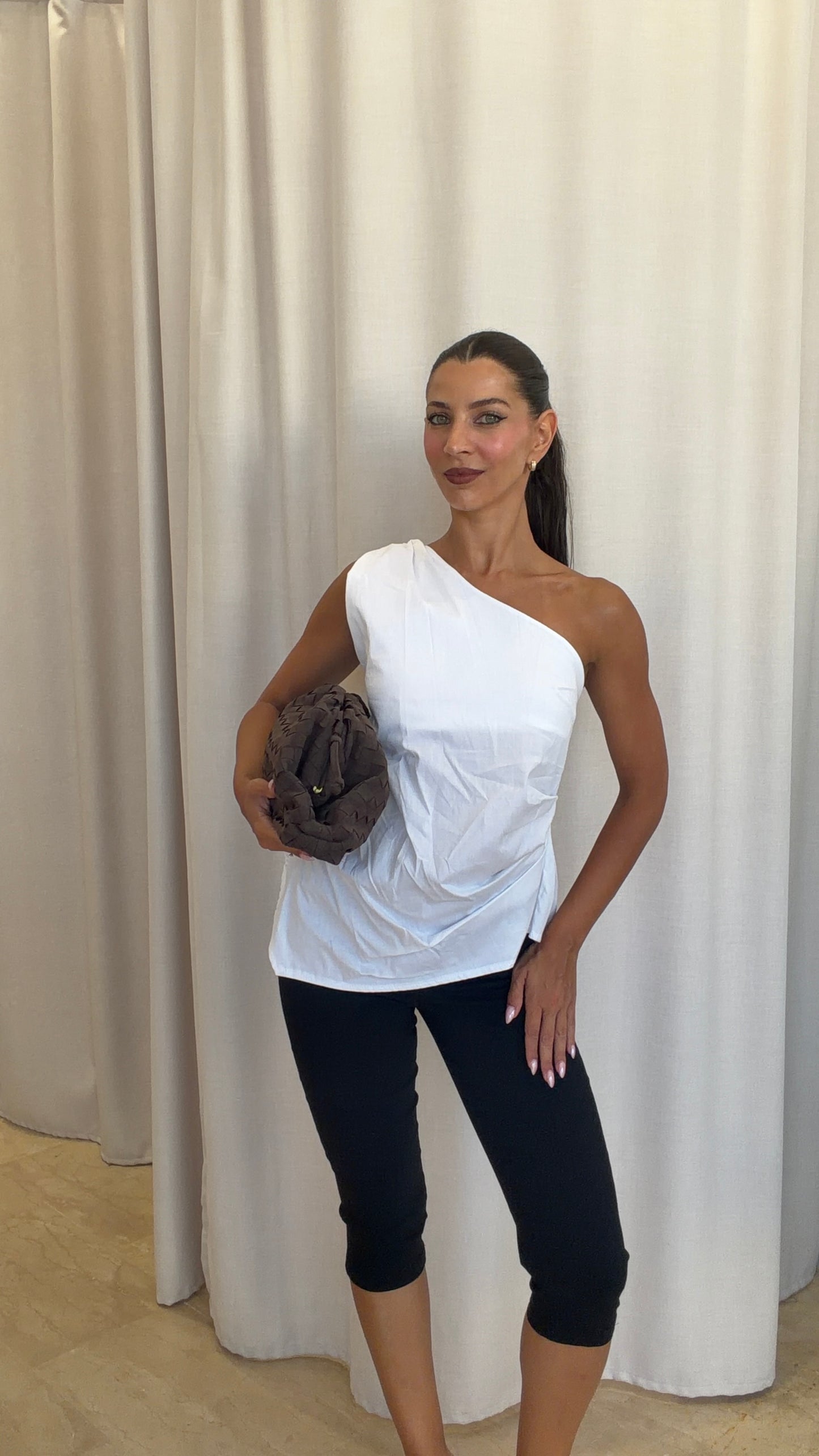 Μπλούζα One Shoulder με Σούρες