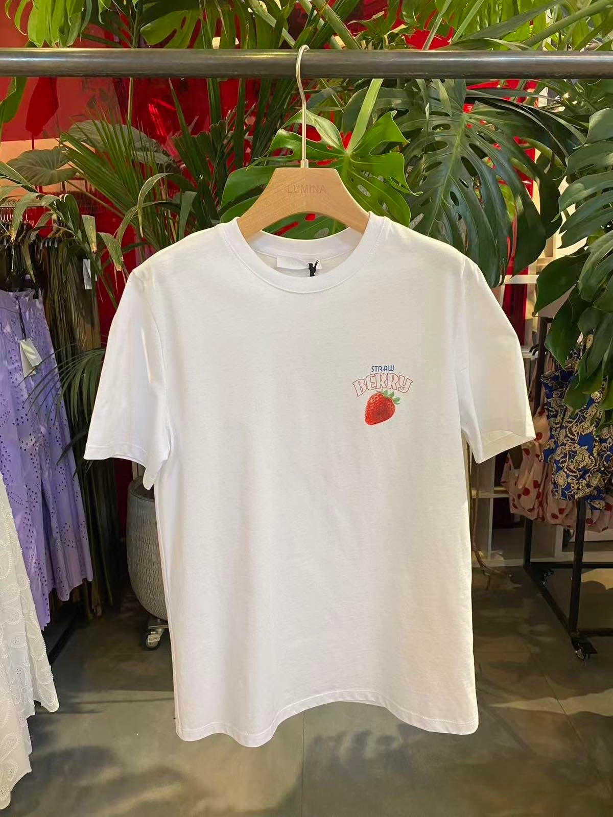 Strawberry Lumina