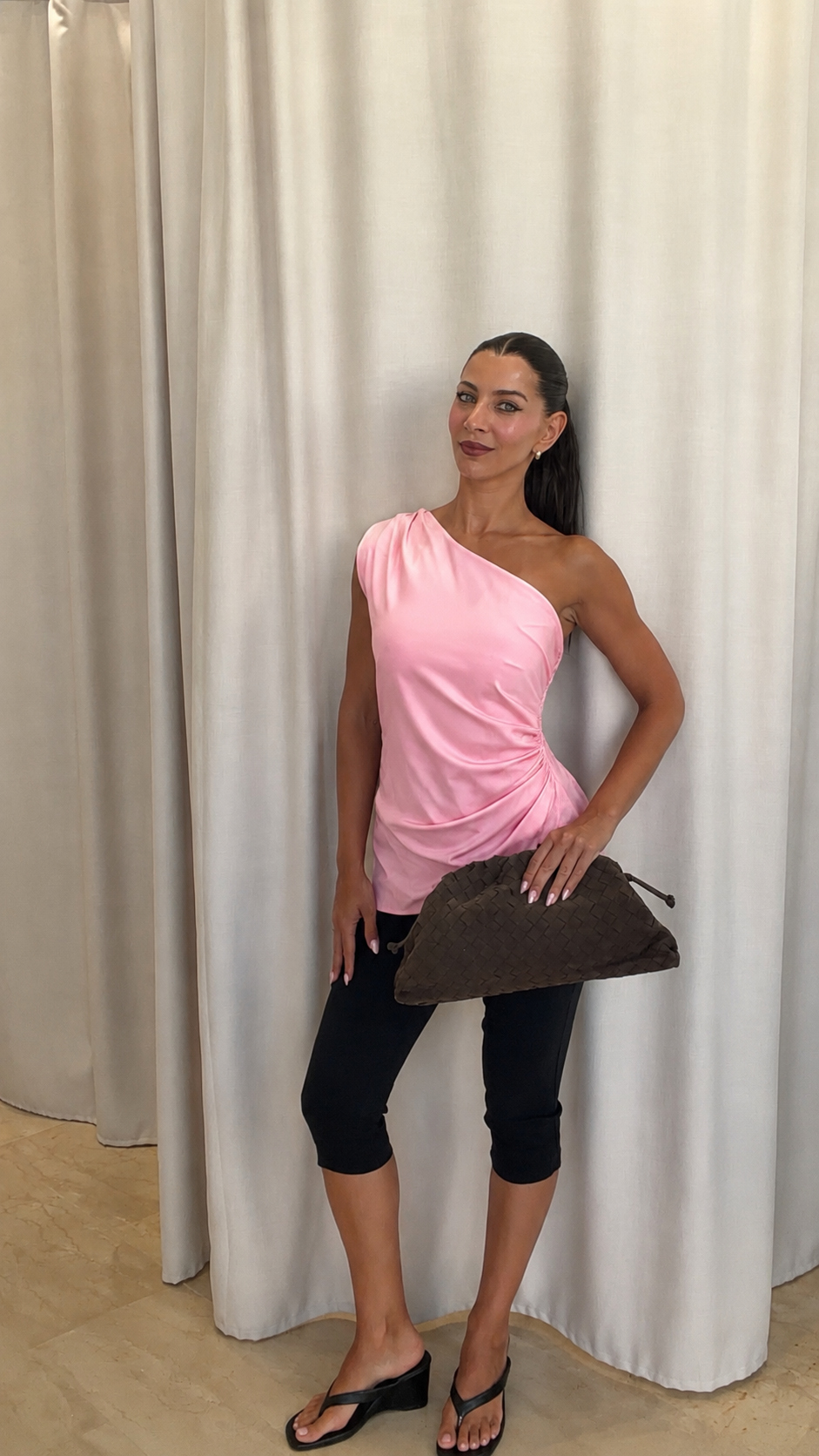 Μπλούζα One Shoulder με Σούρες