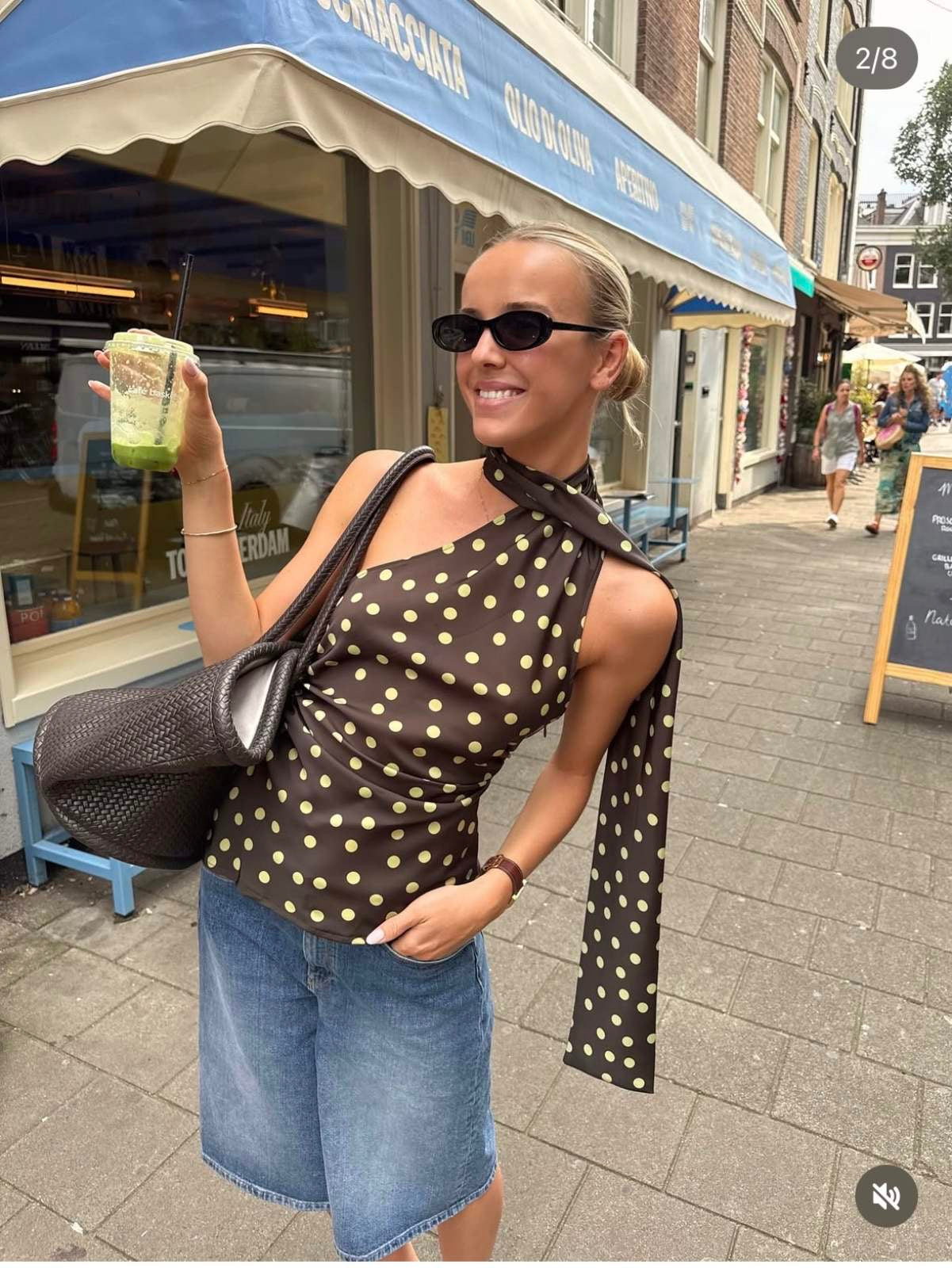 Πουά μπλούζα με έναν ώμο