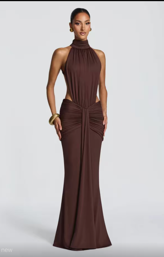 Maxi Φόρεμα με Ανοιχτή Πλάτη & Halter Λαιμό