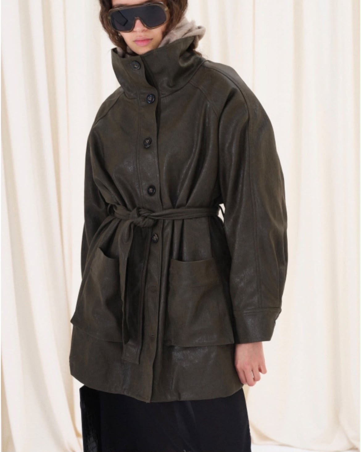 Lumina oversized τζάκετ δερματίνη με ζώνη χακί