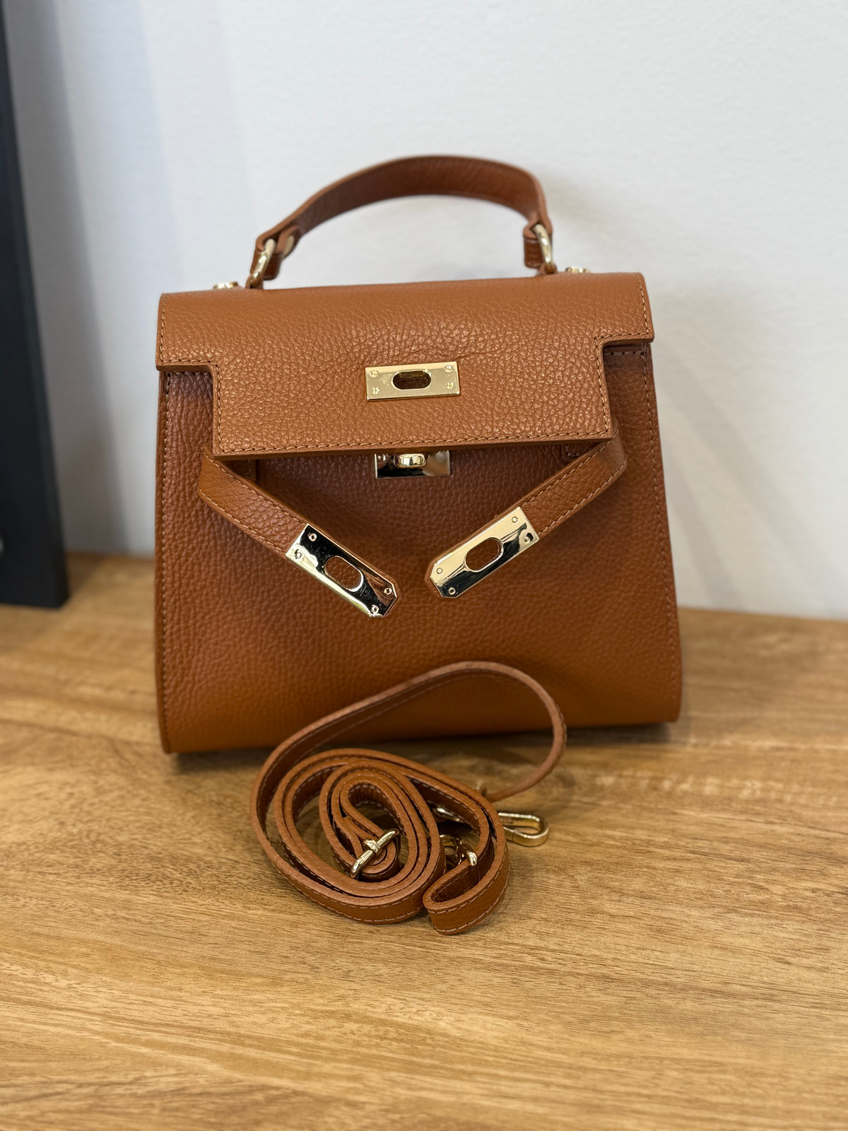 Kylie small δερμάτινη τσάντα