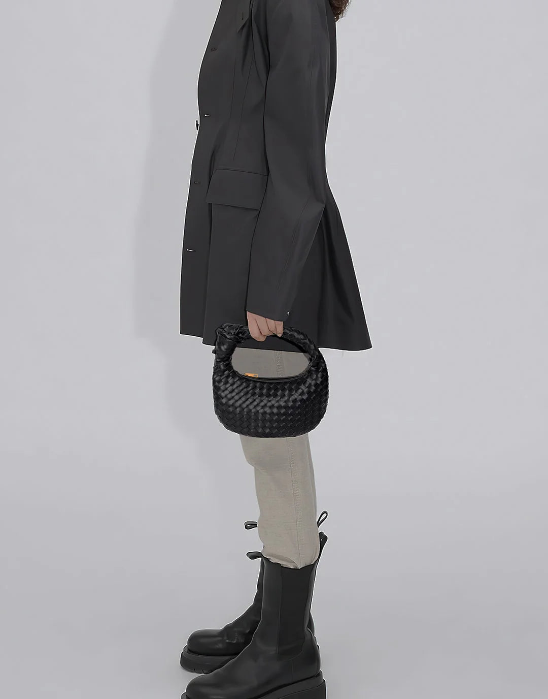 Jane τσάντα με αλυσίδα