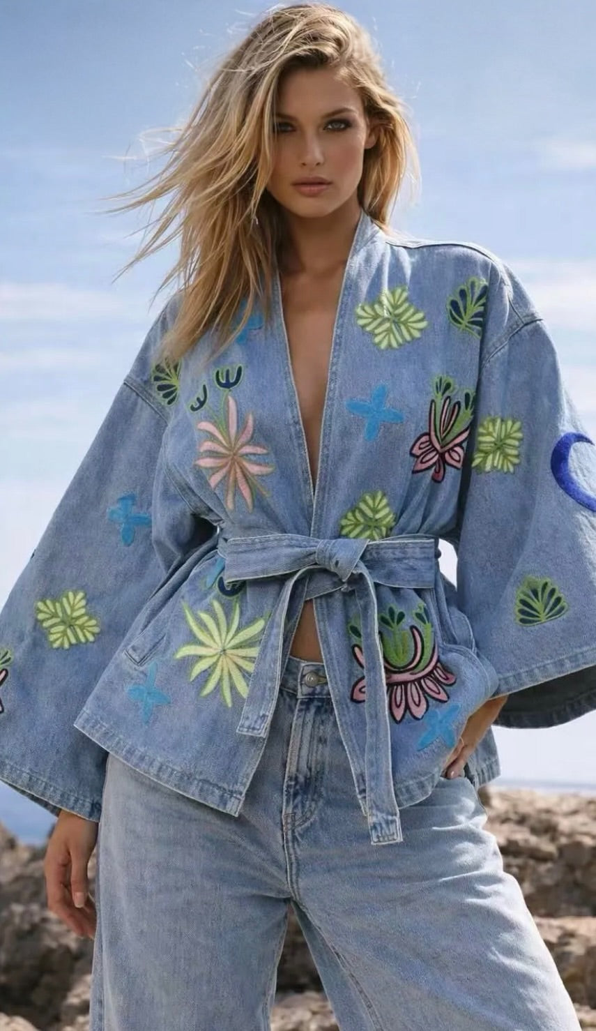 Τζάκετ με ζώνη και σχέδια moonchild