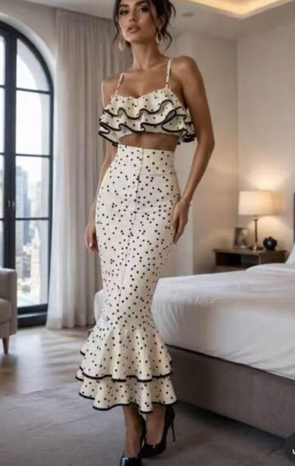 Polka Dot Σετ με Crop Top & Midi Φούστα με Βολάν