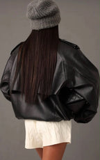 Oversized bomber μπουφάν δερματίνη μαύρο, πίσω