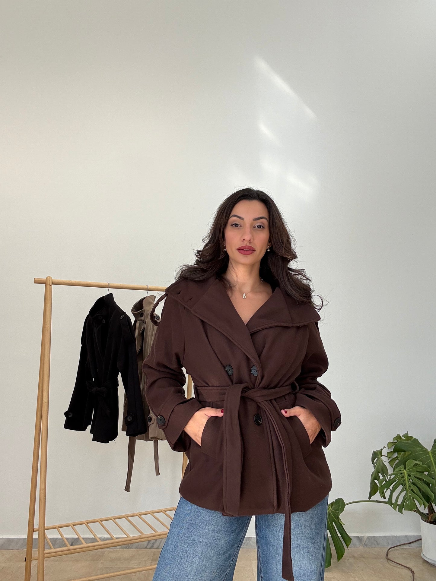 Πανωφόρι με κουμπιά και ζώνη