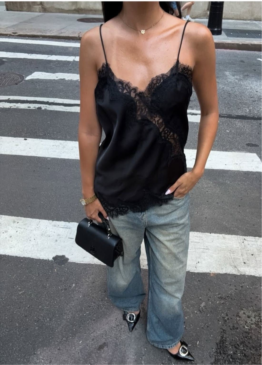Ασύμμετρο Lingerie τοπ κοντό