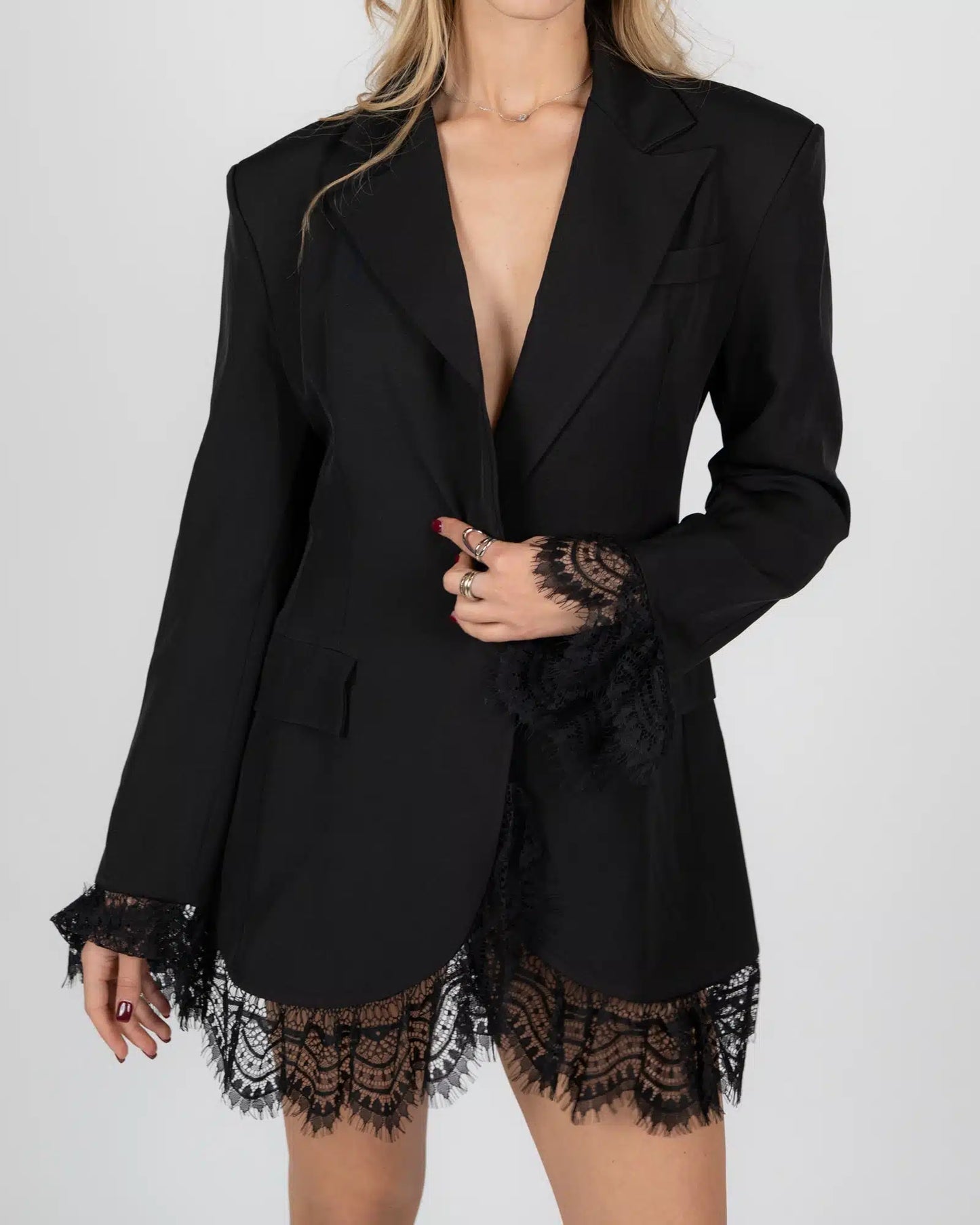 Σακάκι με δαντέλα