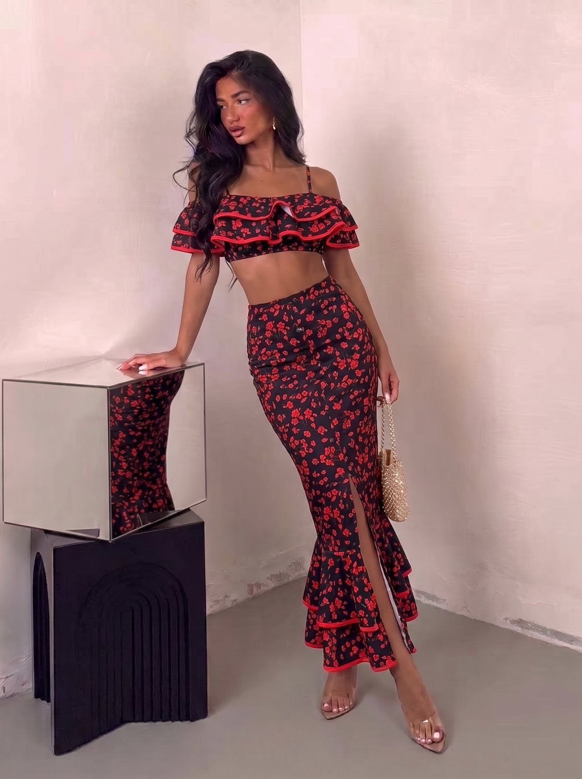 Floral Σετ με Crop Top & Midi Φούστα με Βολάν