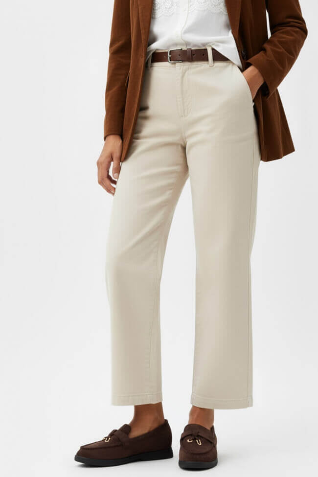 Μοκασίνια με Διακοσμητικό Δέσιμο