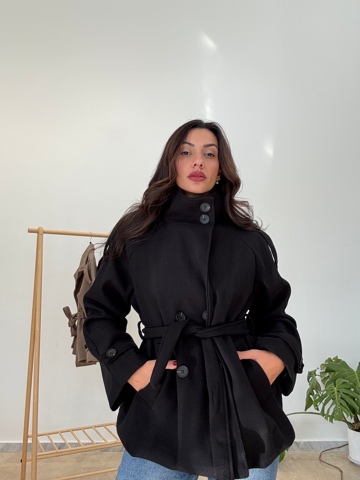 Πανωφόρι με κουμπιά και ζώνη