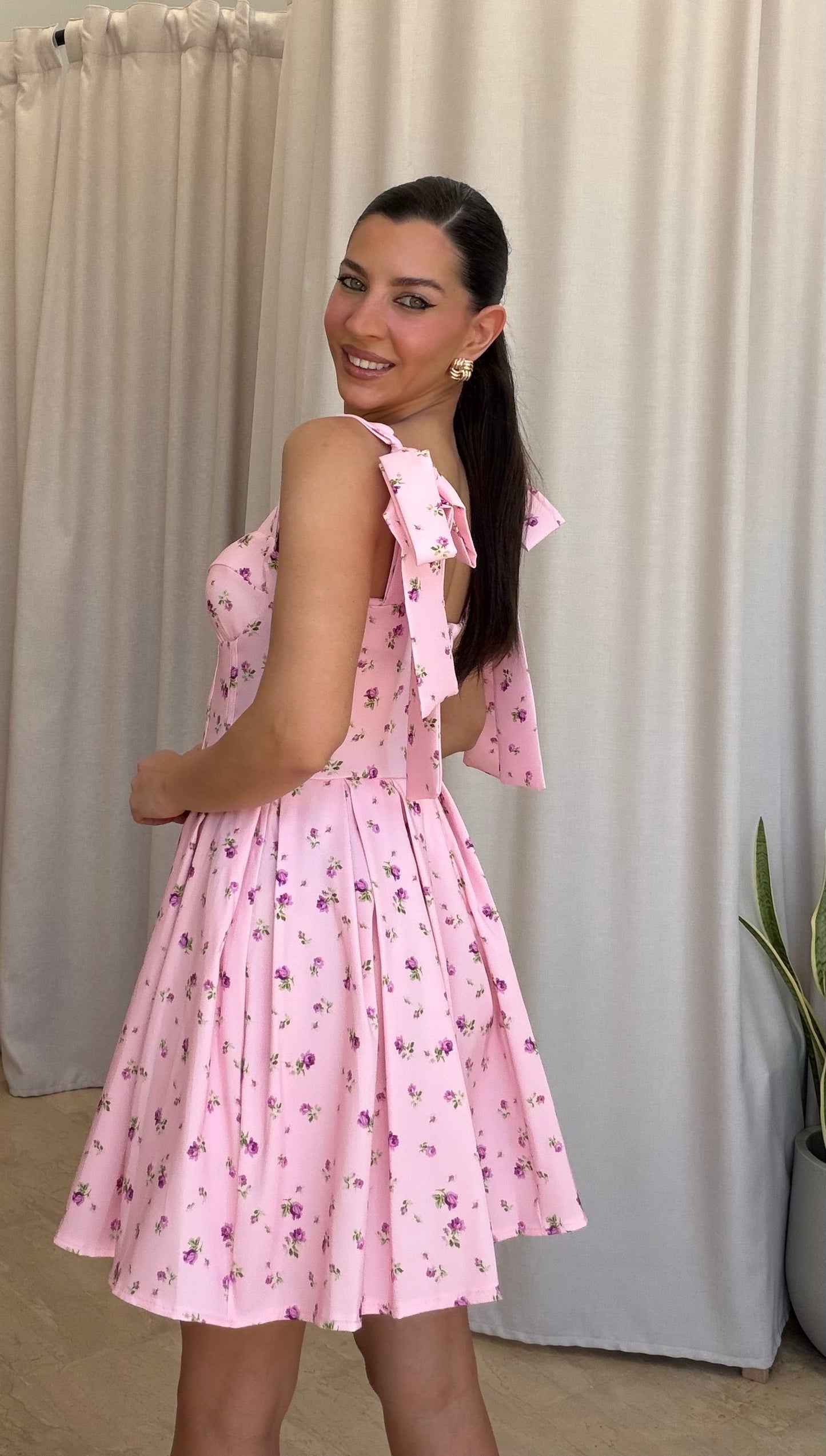 Mini φόρεμα floral με φιόγκους
