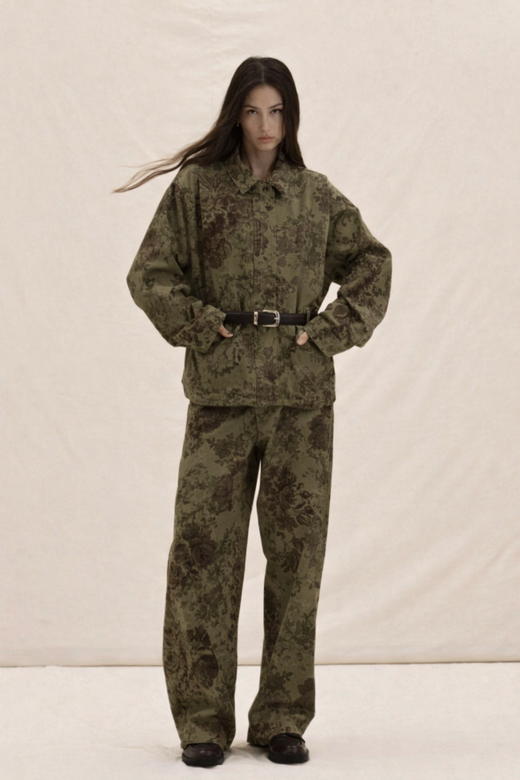 Παντελόνι με λουλούδια Lumina