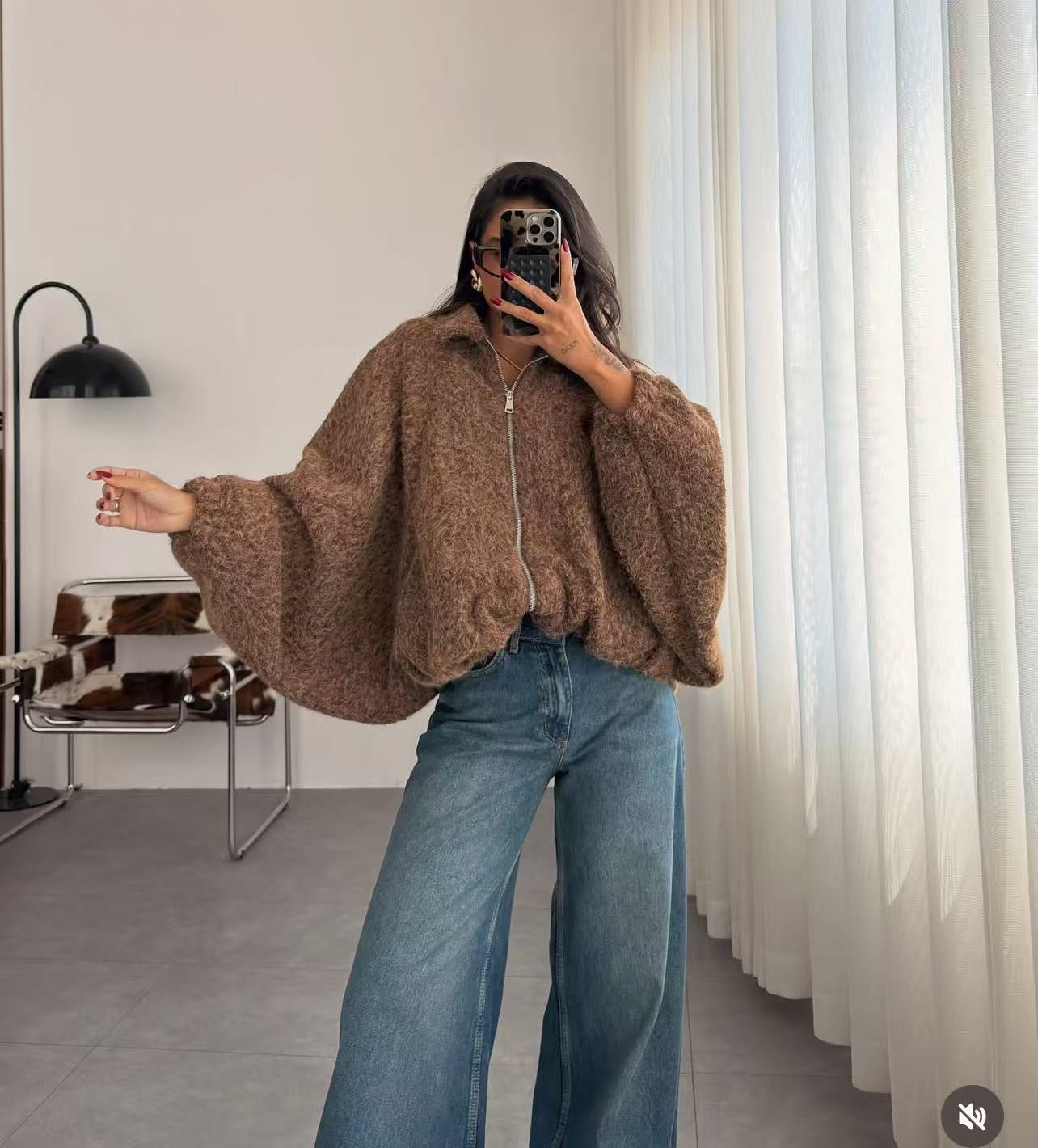 Bomber τζάκετ με κουκούλα