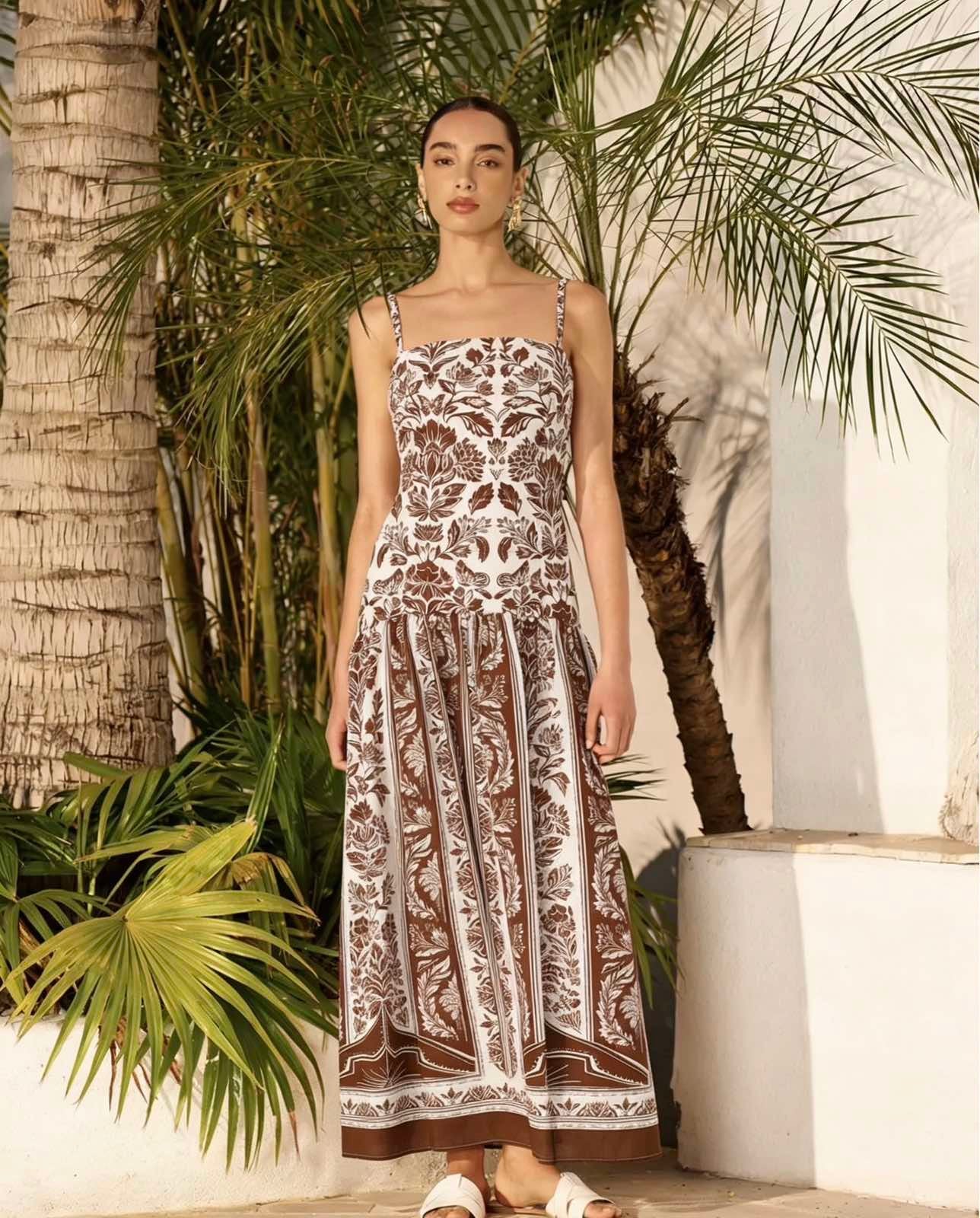 Luxury Maxi Φόρεμα με Signature Print & Λεπτές Τιράντες