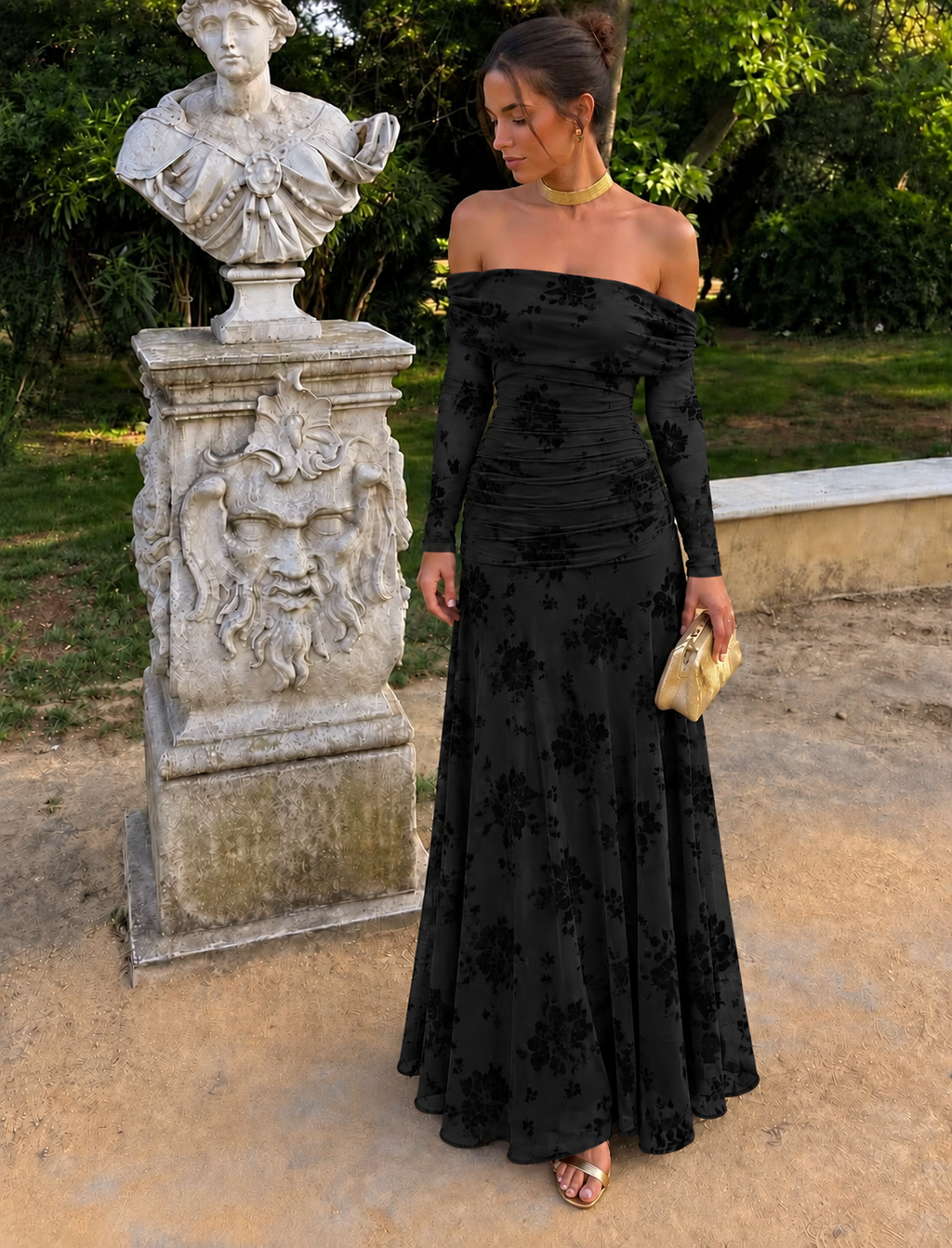 Maxi Φόρεμα Off Shoulder με Floral Βελούδινο Σχέδιο