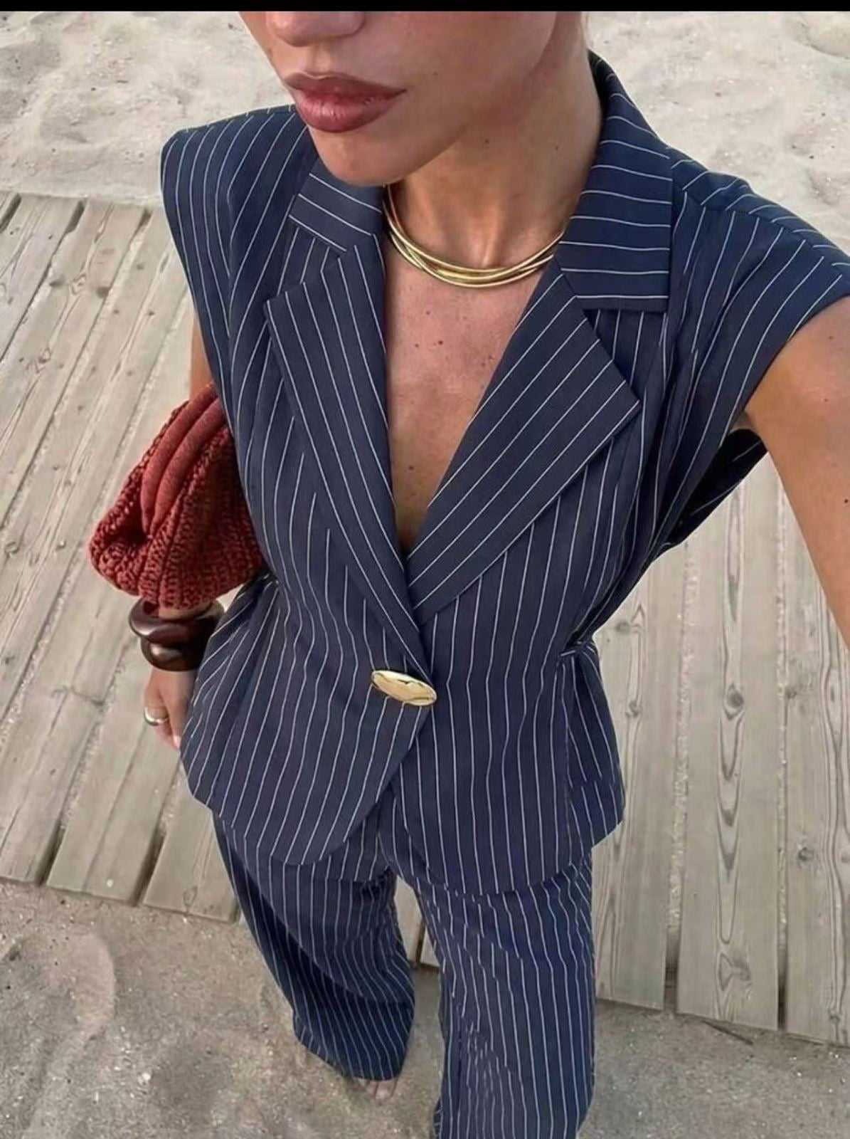 Σετ με Αμάνικο Blazer & Παντελόνι