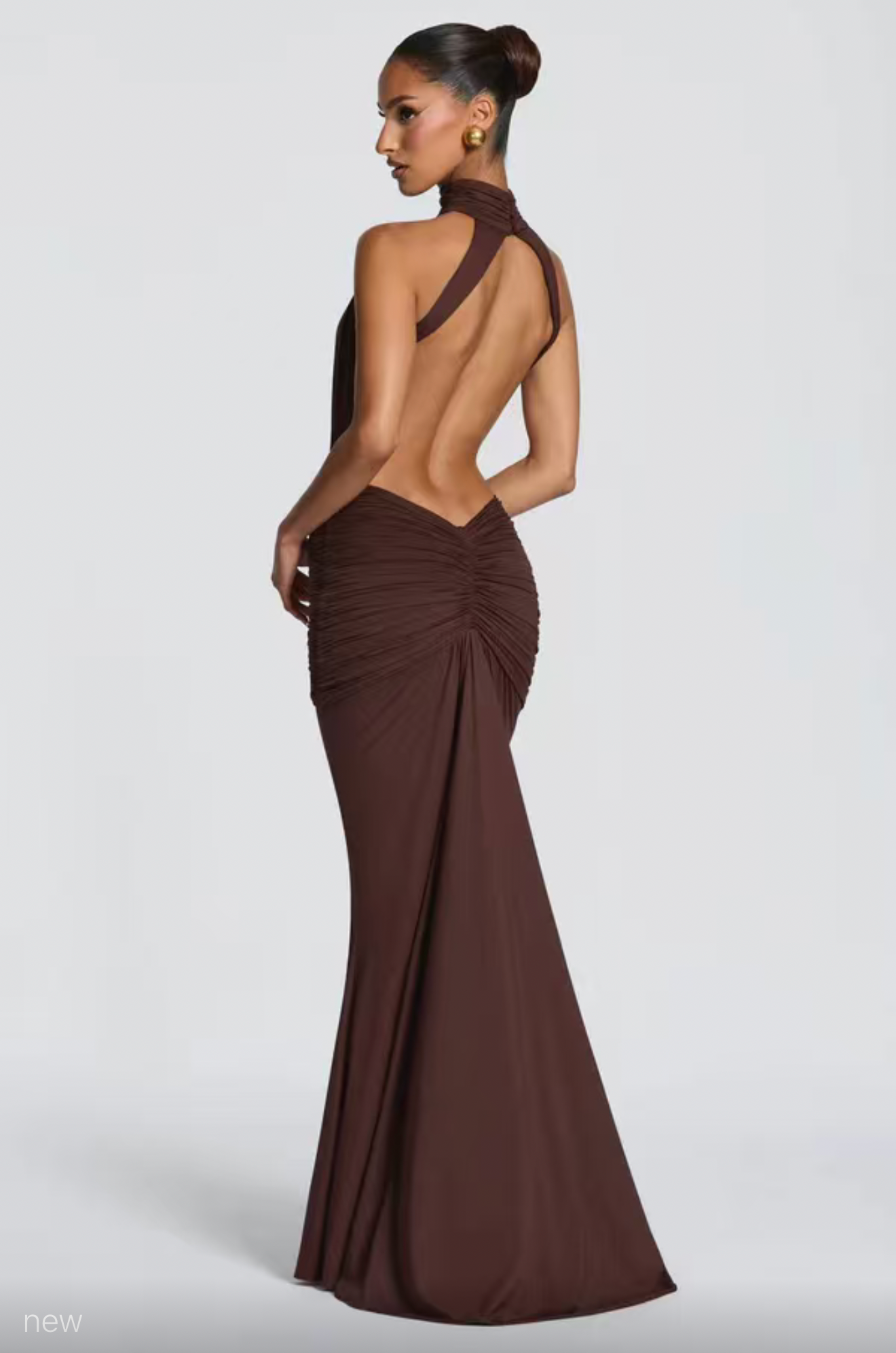 Maxi Φόρεμα με Ανοιχτή Πλάτη & Halter Λαιμό