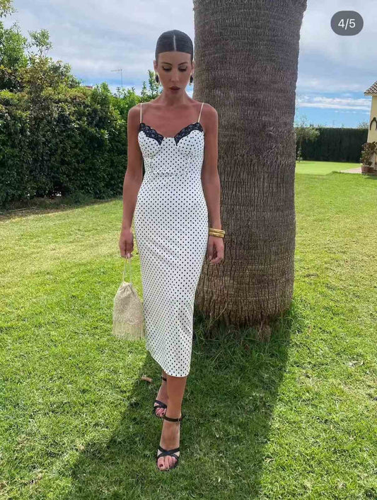 Midi φόρεμα πουά με δαντέλα