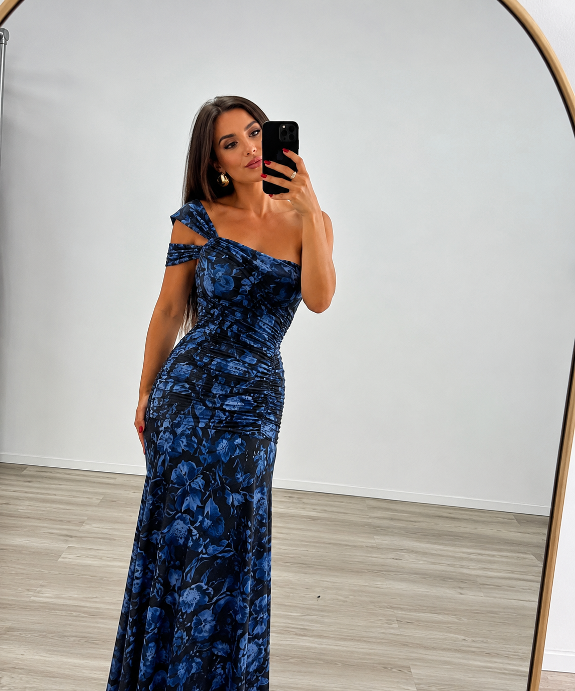 Patterned maxi φόρεμα με ένα ώμο