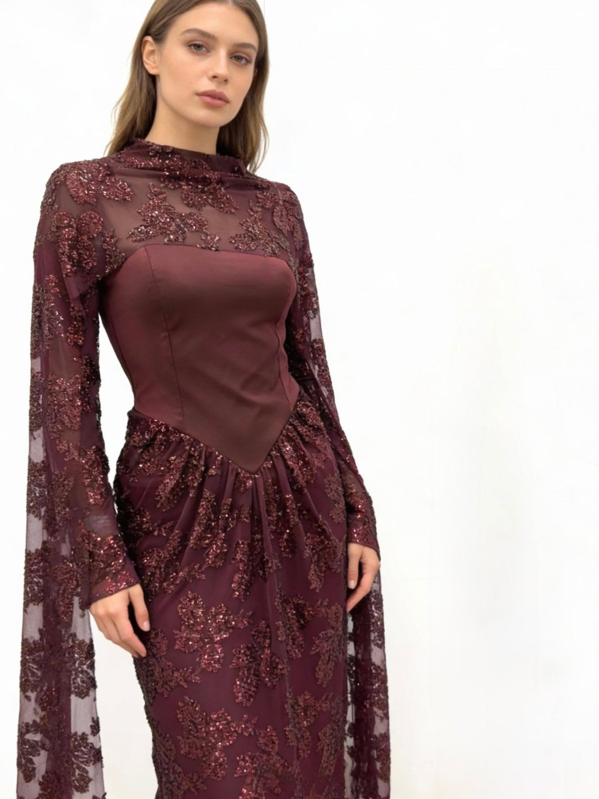 Φόρεμα με εσάρπα