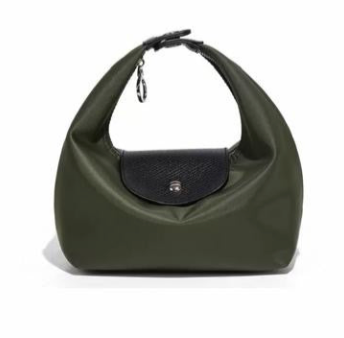 Nadine οβάλ τσάντα