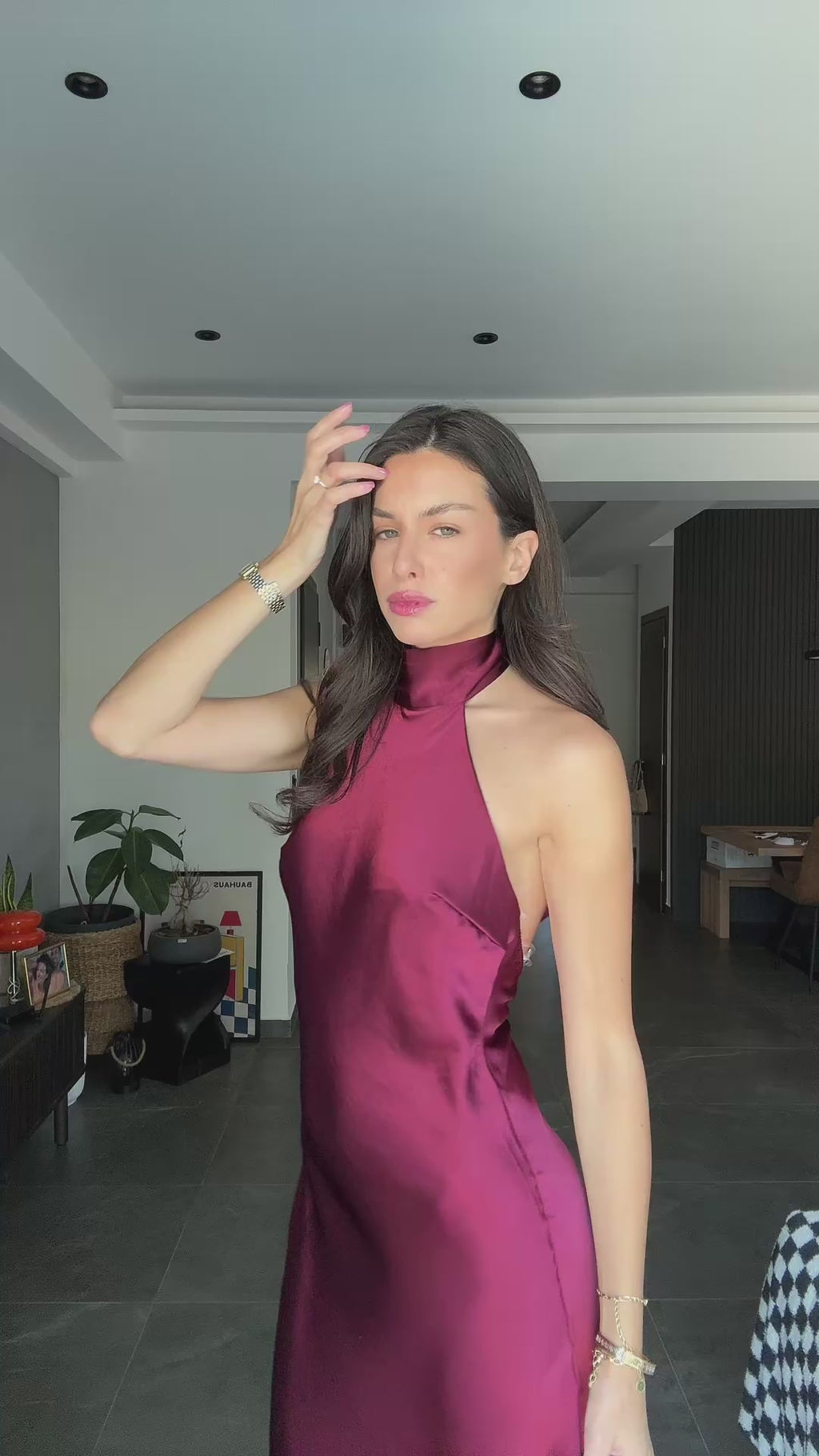 Halter Σατέν φόρεμα