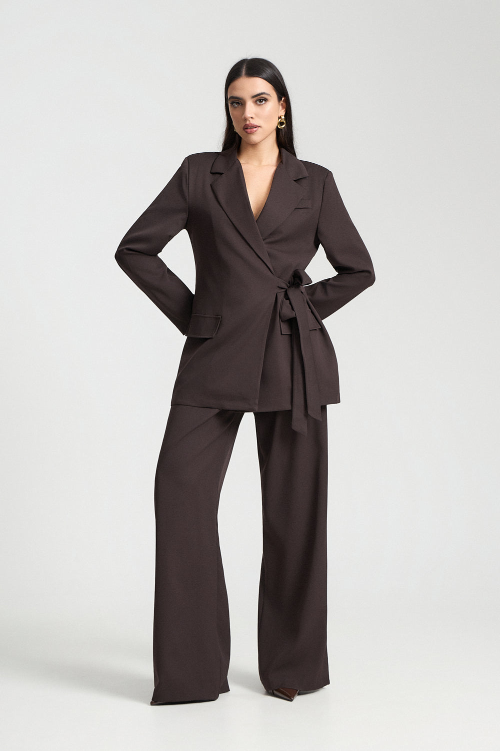 Σετ σακάκι και παντελόνι με δέσιμο