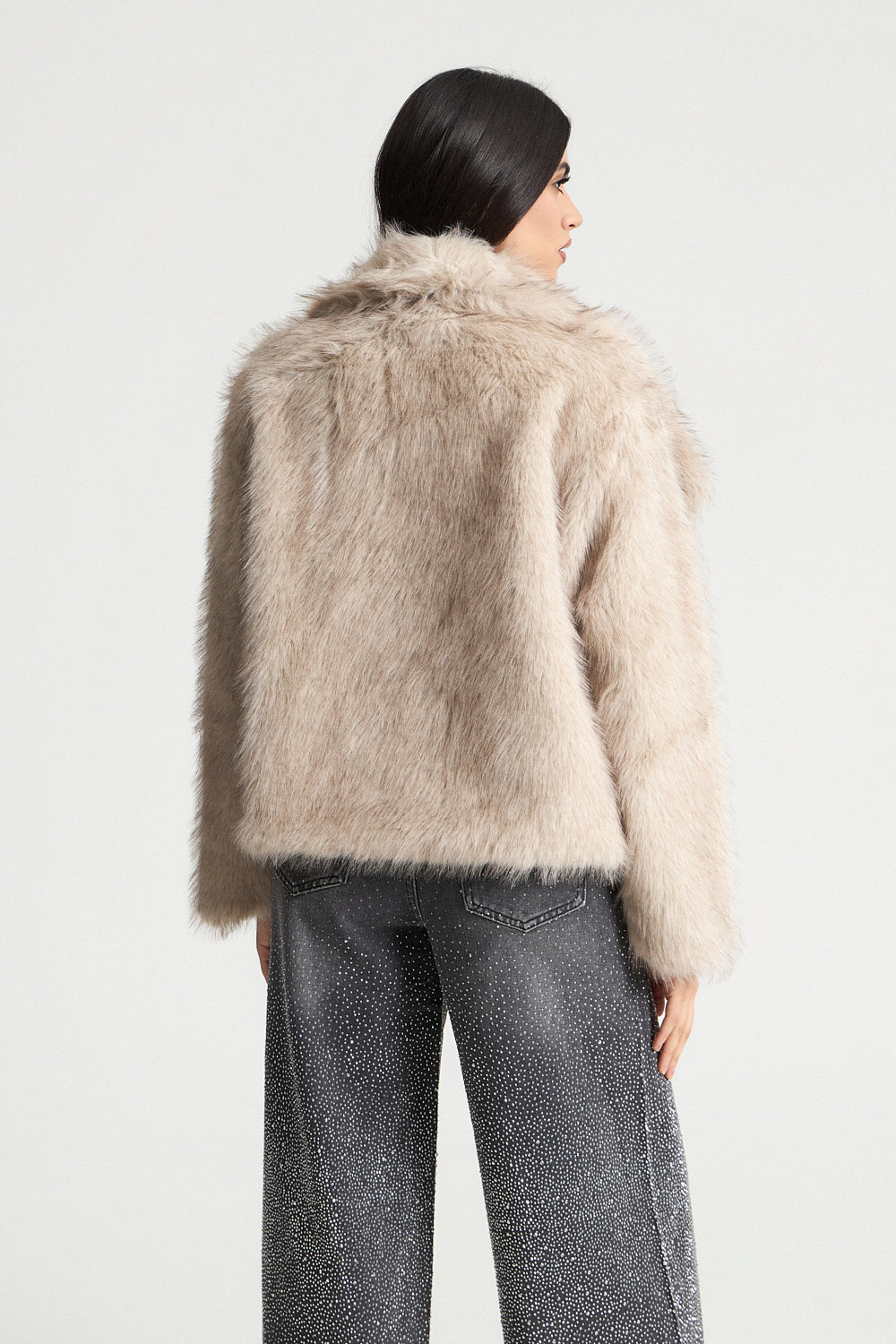 Faux γούνα με γιακά