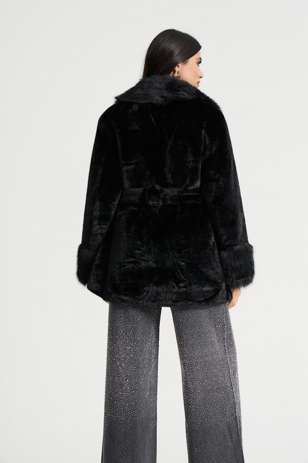 Πανωφόρι faux γούνα με ζώνη