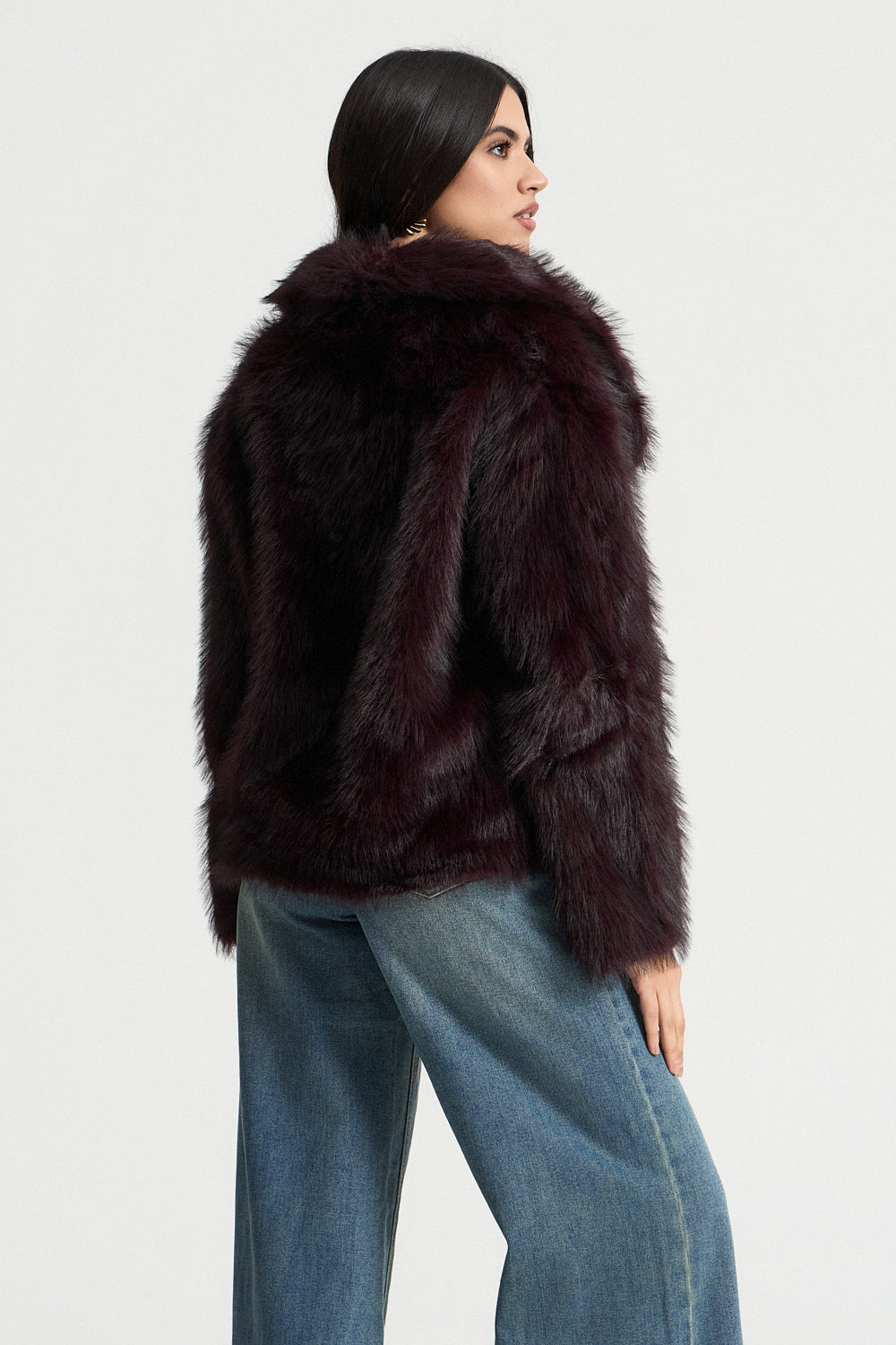 Faux γούνα με γιακά